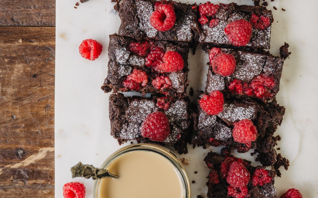 Tahini-vadelma browniet